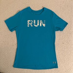 Women’s Under Armour heat gear shirt